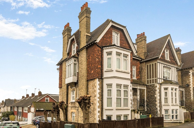 Gatestone Road, London, SE19