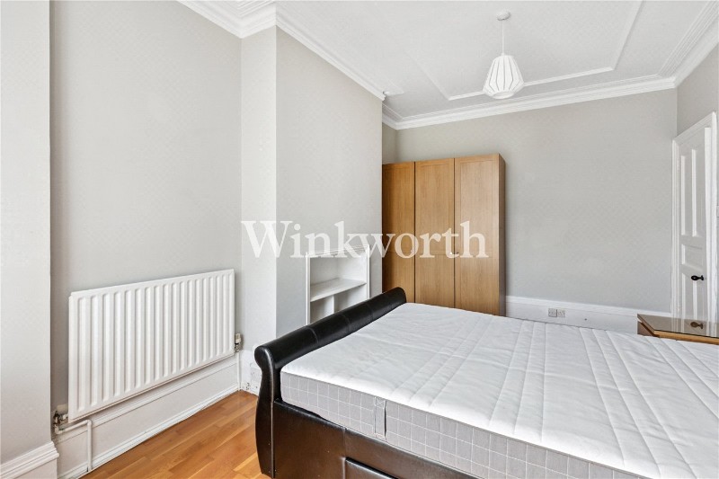 Oakfield Road, Southgate, London, N14