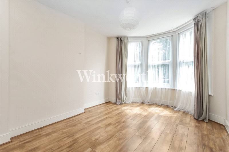 Palmerston Crescent, London, N13