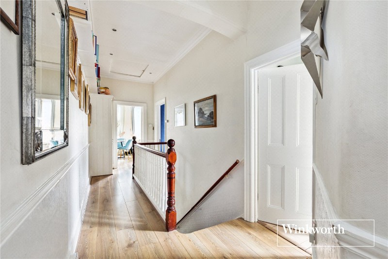 Long Lane, Finchley, London, N3
