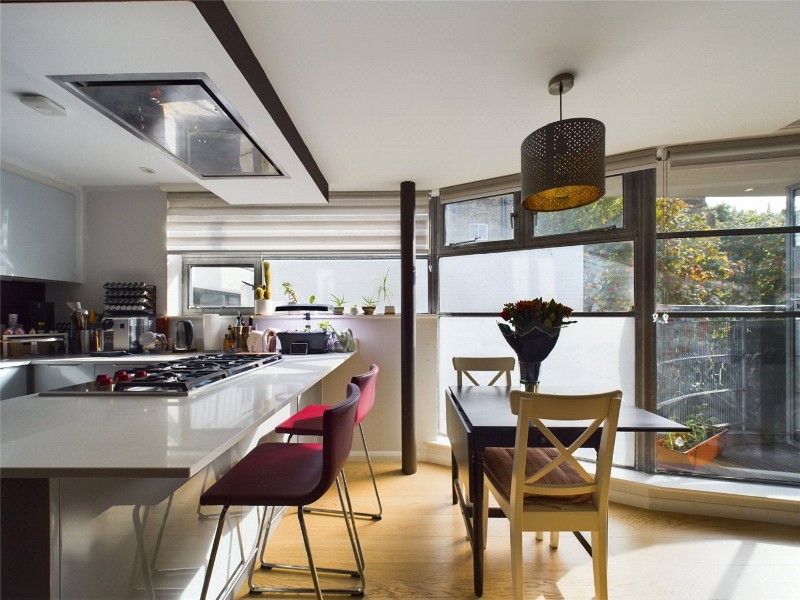 Bridel Mews, London, N1