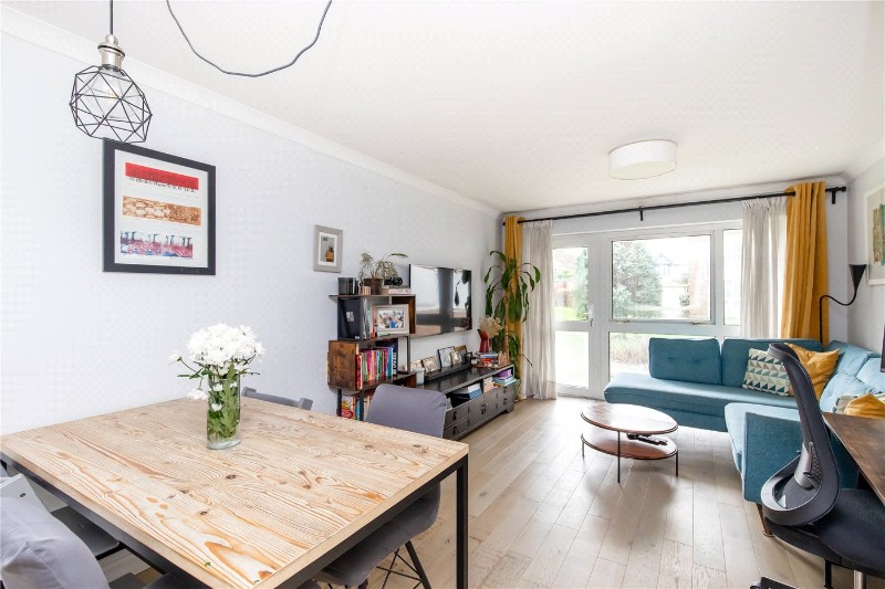 Balmain Close, London, W5