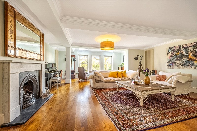 Southwood Lane, London, N6
