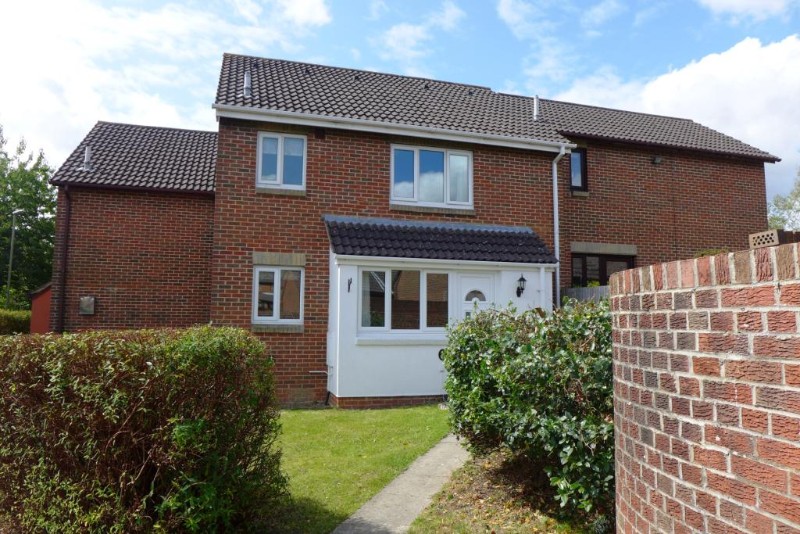 Harvest Close, Winchester, Hampshire, SO22