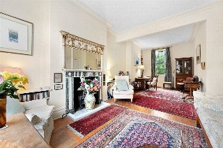 Cope Place, London, W8