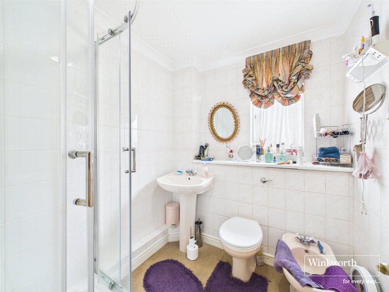 Regency Crescent, Hendon, London, NW4