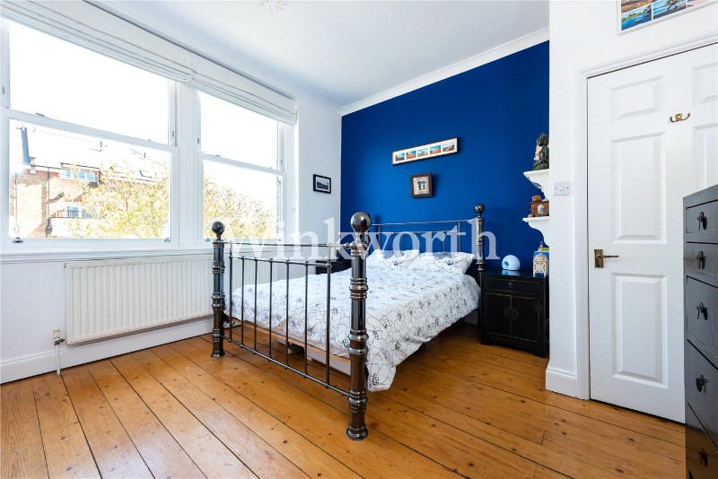 Queens Drive, London, N4