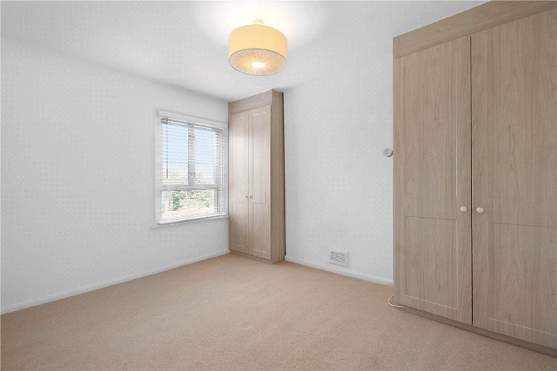 Oakhurst Grove, East Dulwich, London, SE22