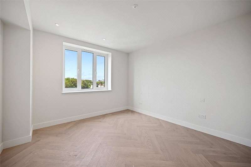Stanley Gardens, London, W3