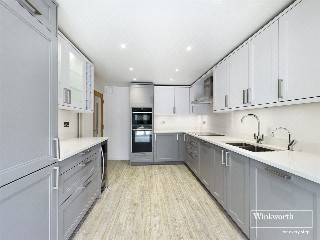 Upper Woodcote Road, Caversham, Reading, Berkshire, RG4