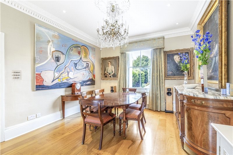 Castelnau, Barnes, London, SW13