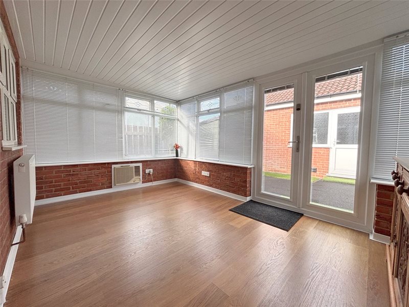 Walnutgarth, Sleaford, Lincolnshire, NG34