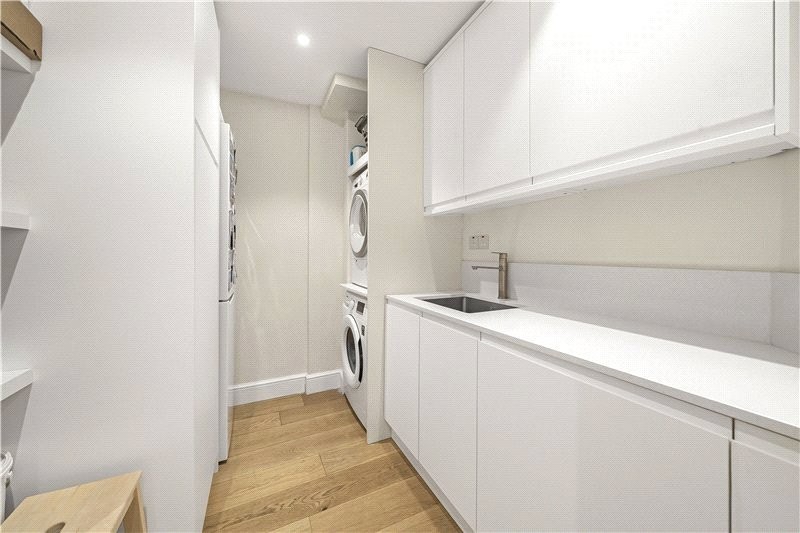 Fielding Mews, Barnes, London, SW13