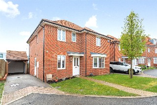 Winder Place, Aylesham, Canterbury, Kent, CT3