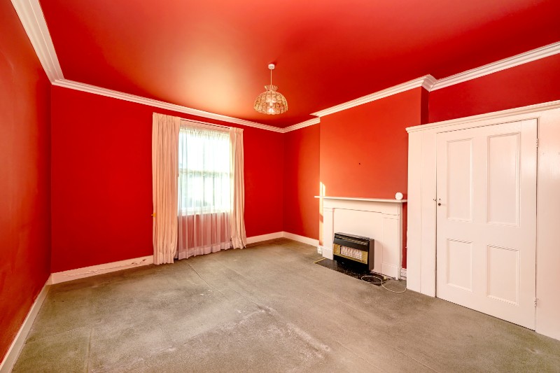 St. Quintin Avenue, London, W10