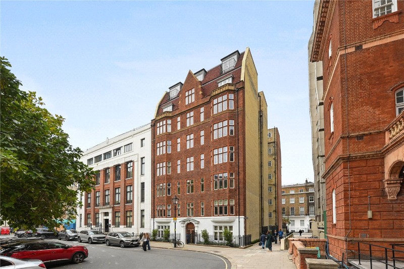 Queen Square, London, WC1N