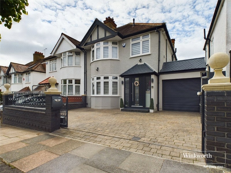 Fairfield Avenue, Edgware, Middlesex, HA8