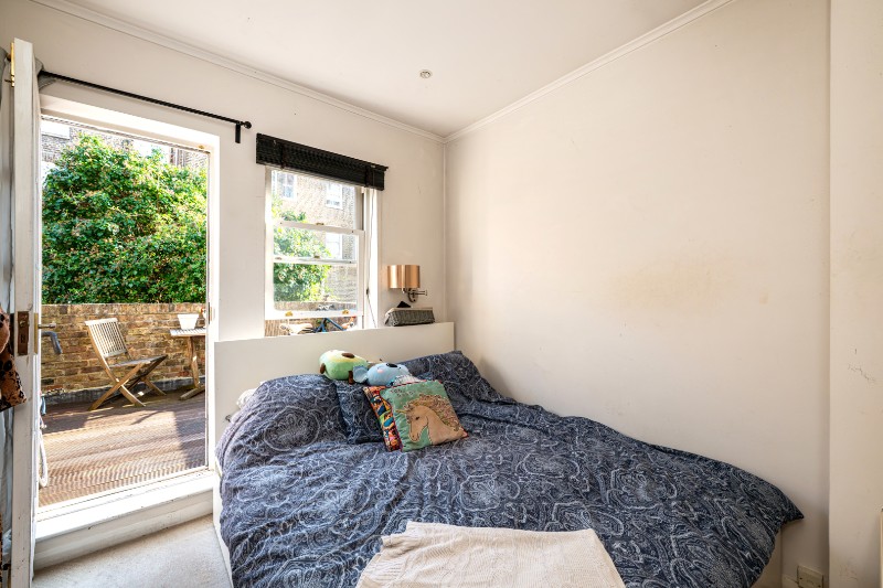 Chesterton Road, London, W10
