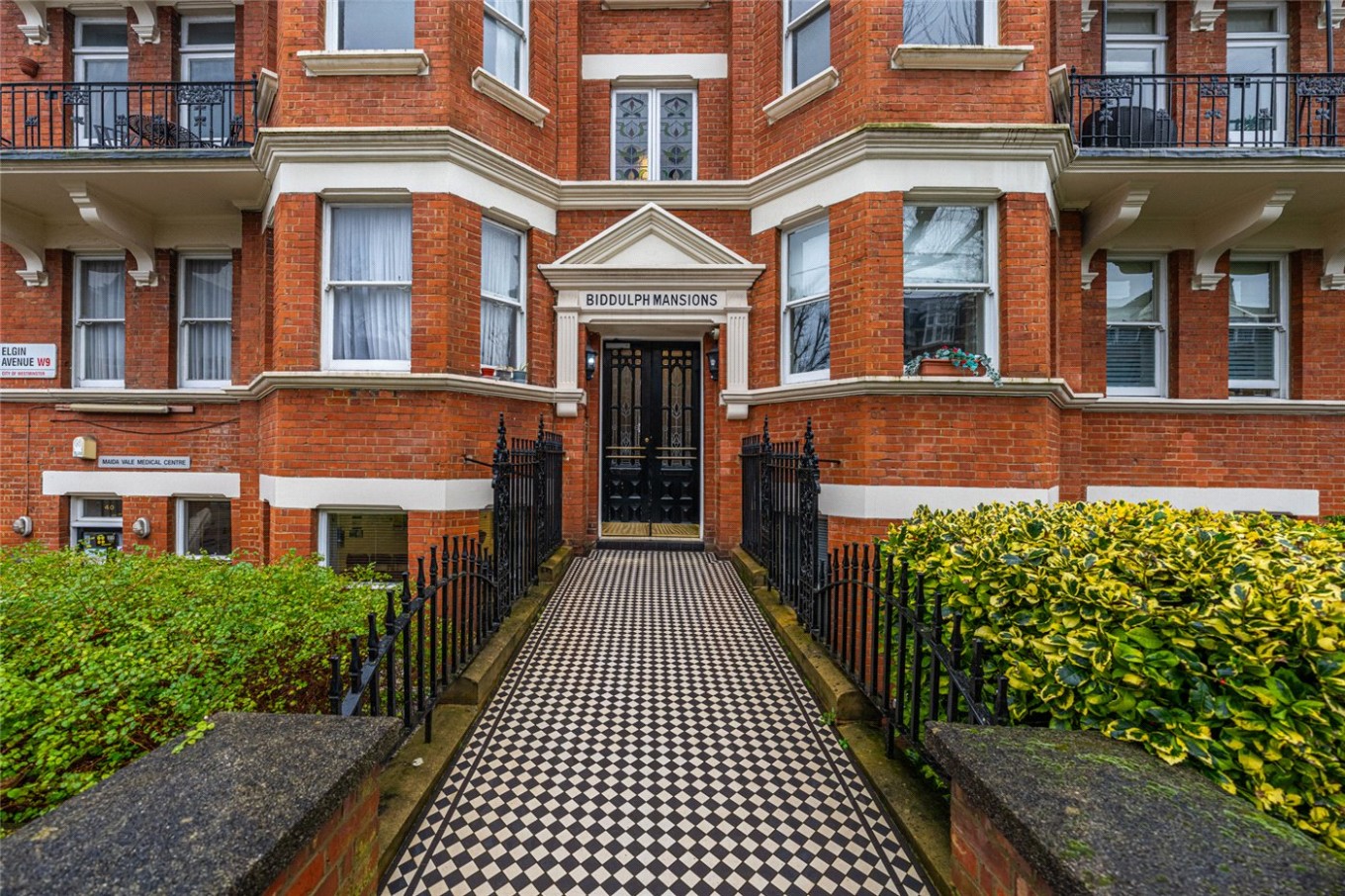 2 bedroom property for sale in Biddulph Mansions, Elgin Avenue, London