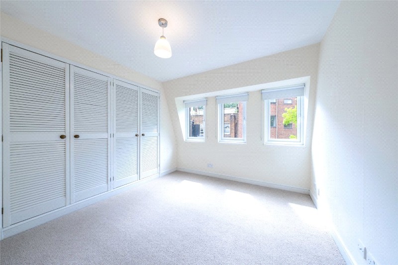 Spencer Walk, London, NW3