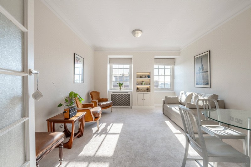 Eyre Court, 3-21 Finchley Road, St John&#39;s Wood, London, NW8