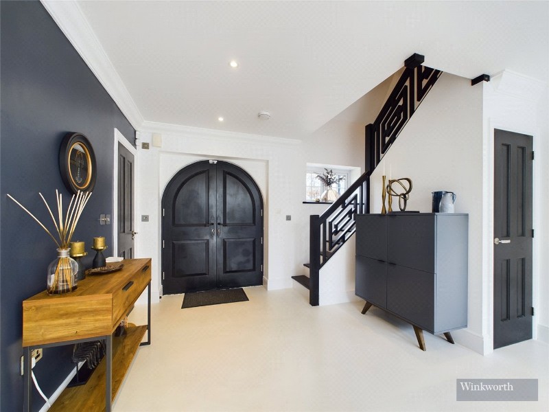 Cranes Drive, Surbiton, KT5