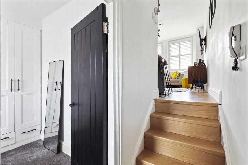 Dafforne Road, London, SW17