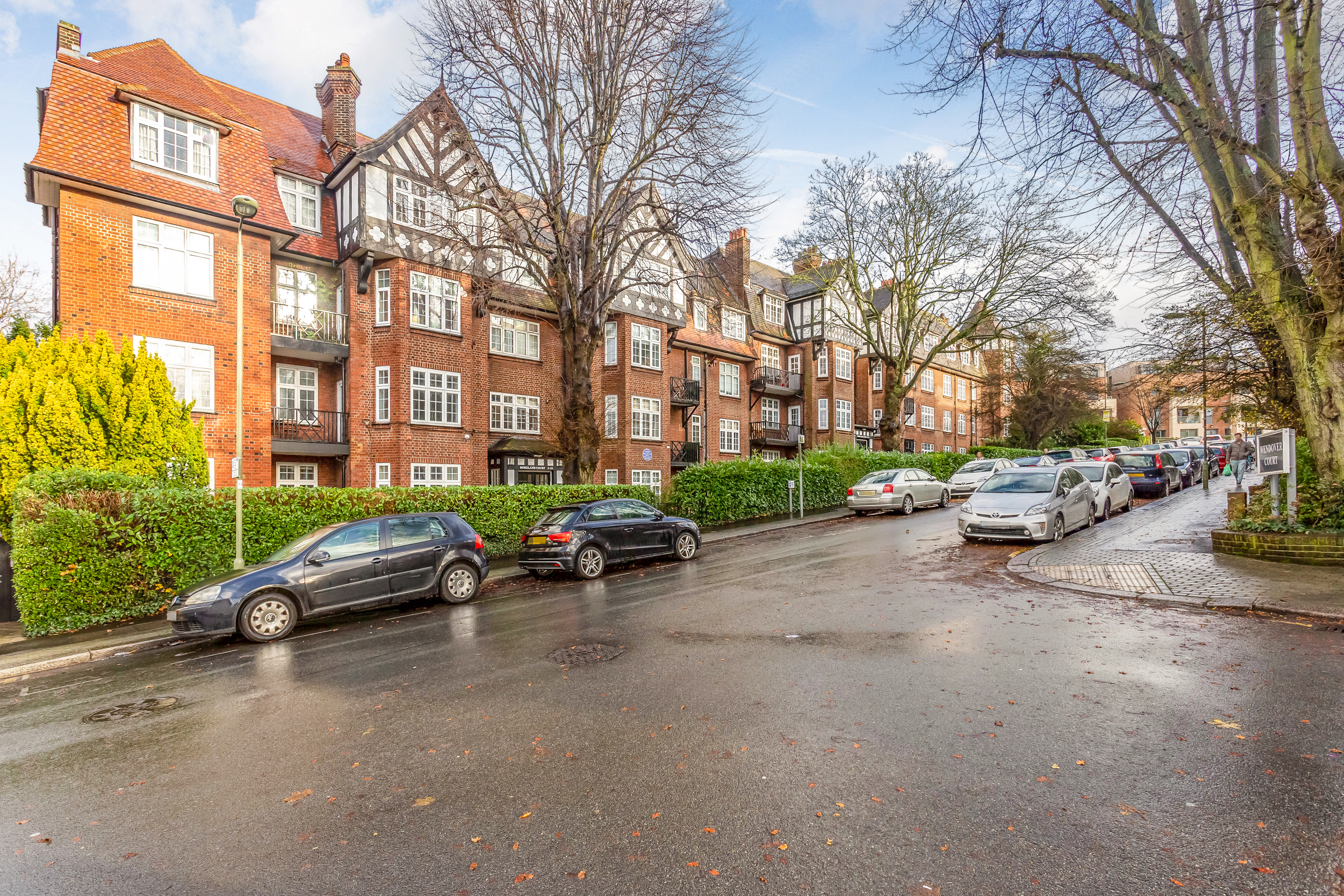 Estate Agents in Childs Hill