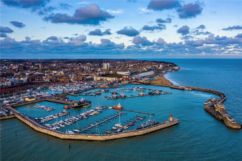 Beach Drive, Ramsgate, Kent, CT11