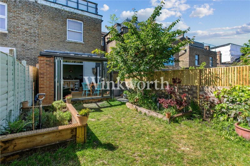 Eade Road, London, N4