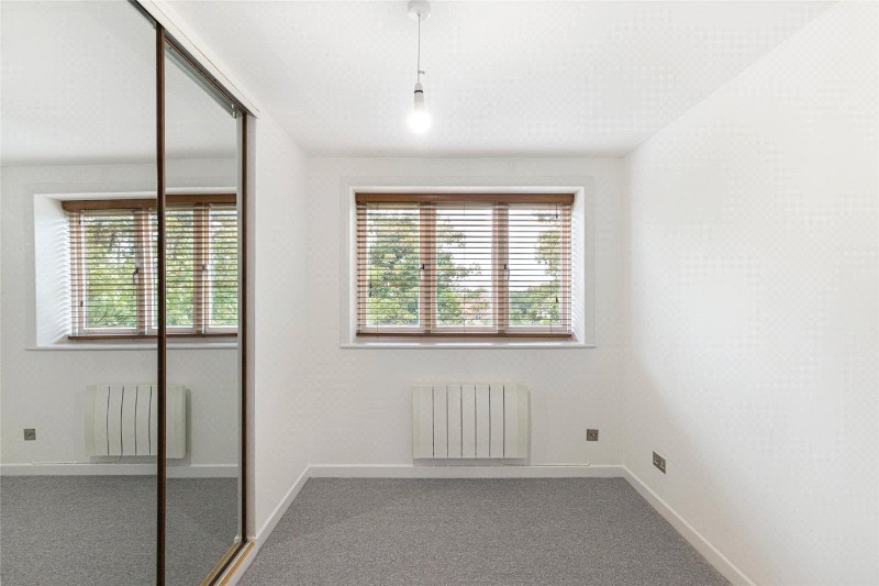Kingswood Drive, London, SE19