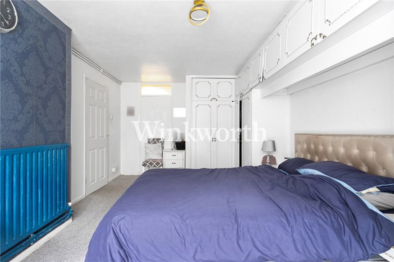 Pellipar Close, London, N13