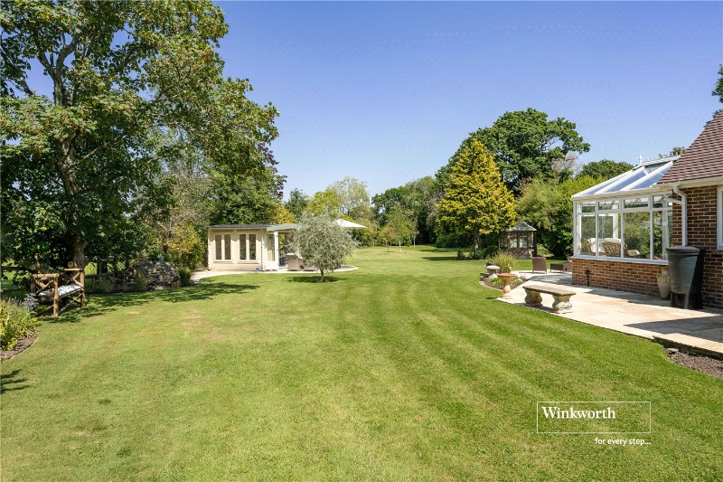 Brownhill Road, Wootton, Nr New Milton, Hampshire, BH25