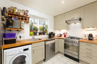 Upper Richmond Road, London, SW15