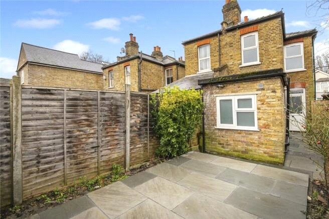 Villiers Road, Kingston upon Thames, KT1