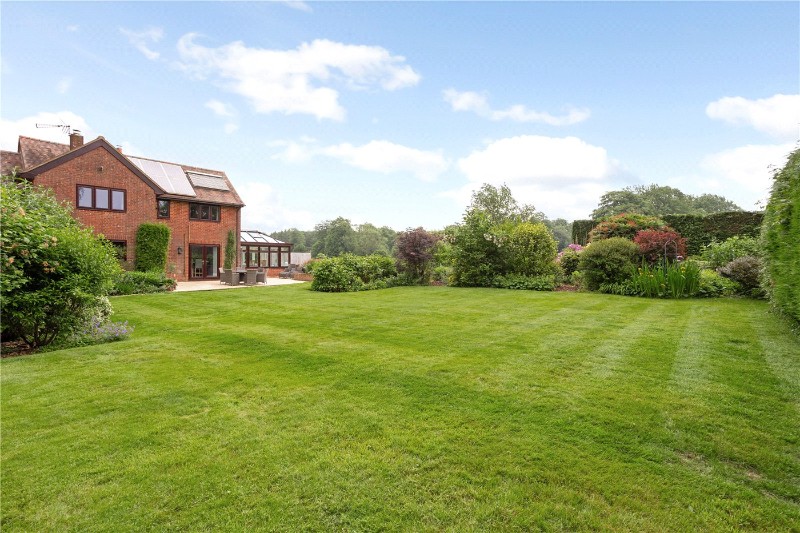 Holt End Lane, Bentworth, Alton, Hampshire, GU34