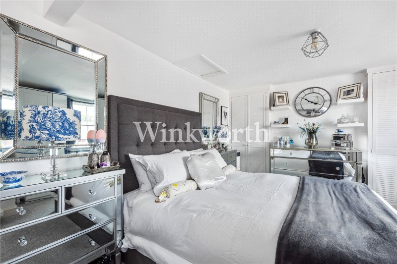 Philip Lane, London, N15