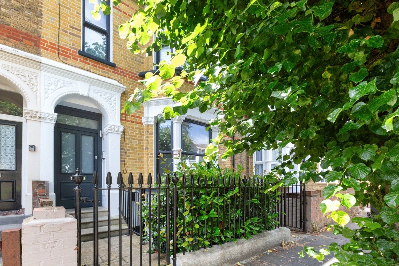 Sach Road, London, E5