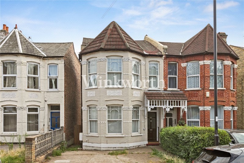 Palmerston Crescent, London, N13