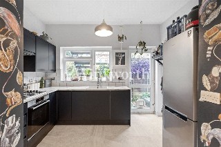 Finsbury Park Road, London, N4