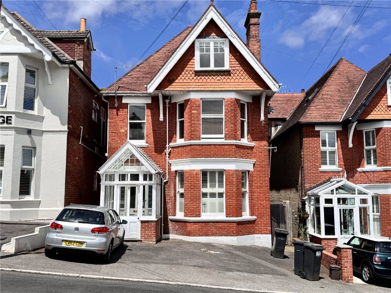 Beaulieu Road, Bournemouth, Dorset, BH4