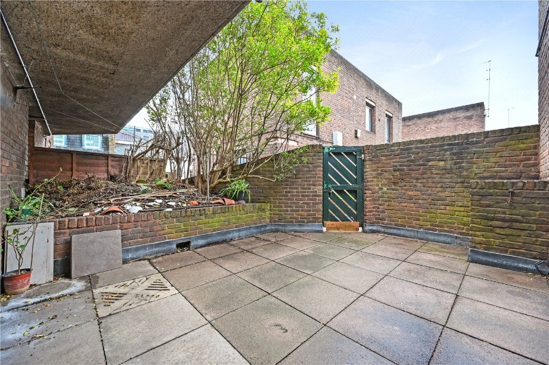 Odhams Walk, London, WC2H