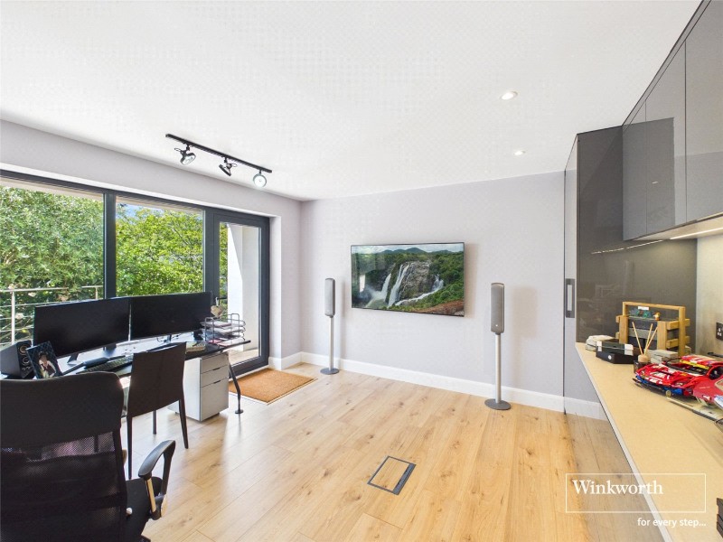 Newbury Road, Headley, Thatcham, Hampshire, RG19