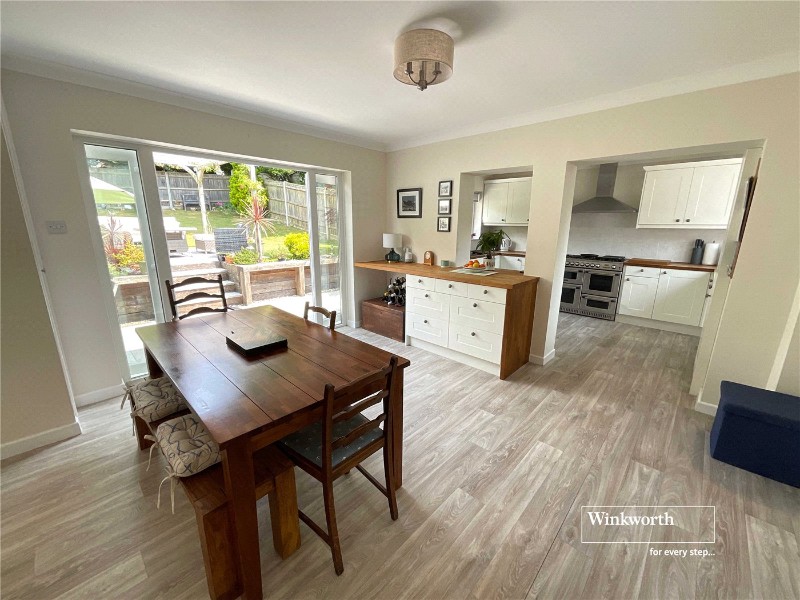 Manning Avenue, Highcliffe, Christchurch, BH23