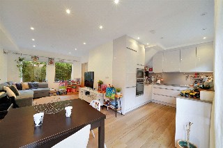 Crayford Mews, London, N7