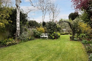 Larpent Avenue, Putney, London, SW15