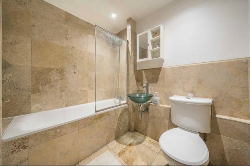 Adelaide Avenue, London, SE4