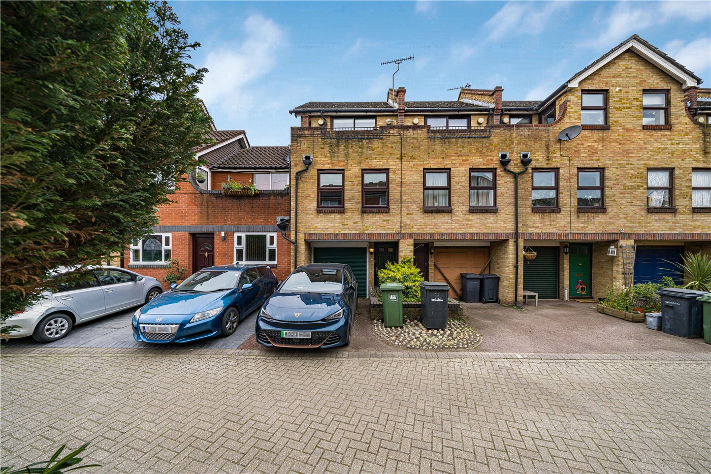 Greenland Mews, London, SE8