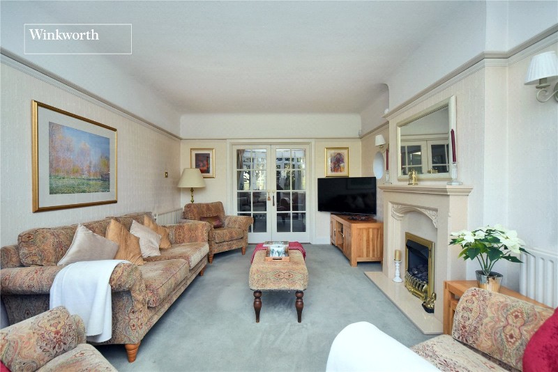 Nonsuch Walk, Cheam, Sutton, Surrey, SM2