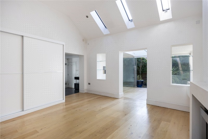 Forge Lane, Richmond, TW10